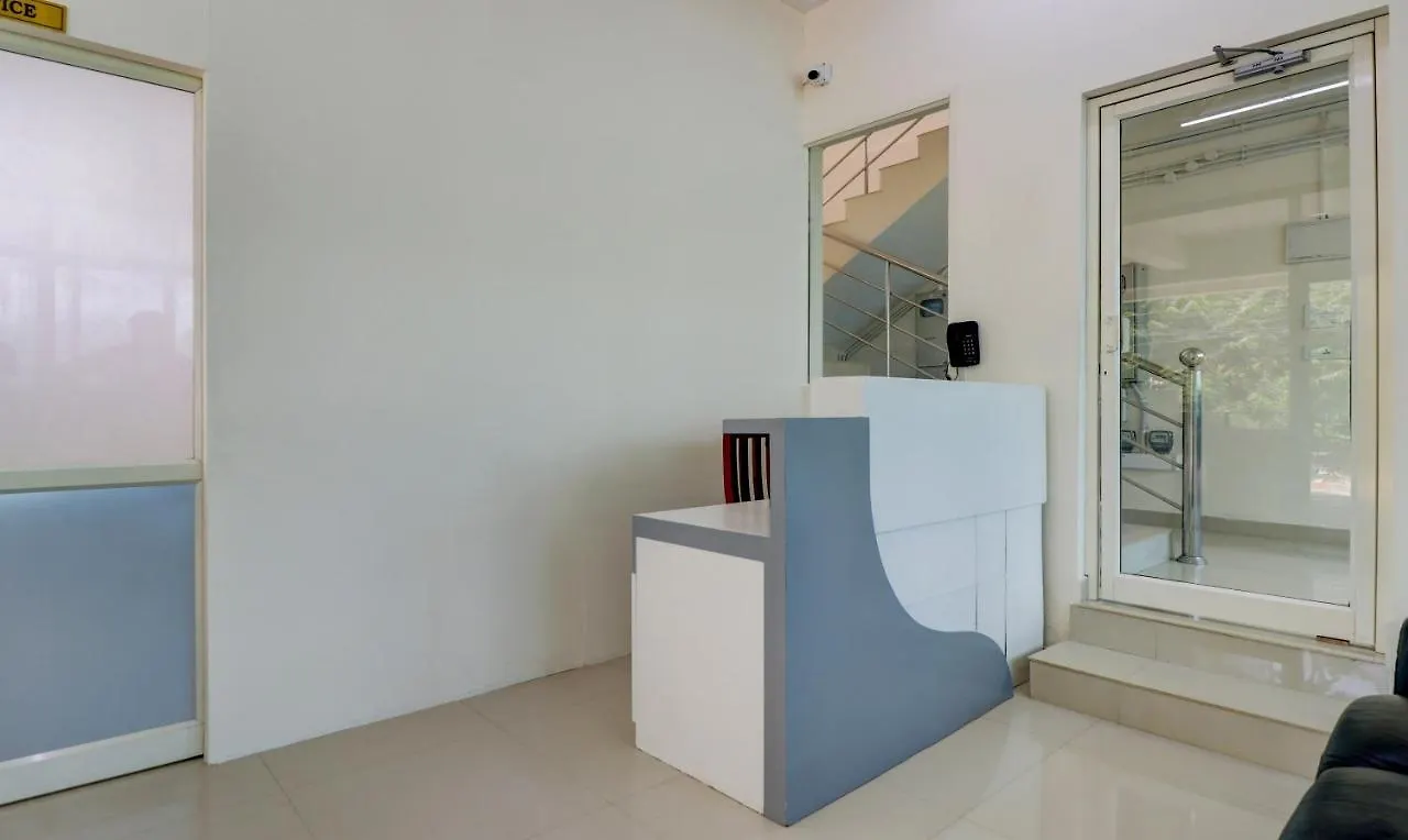 Itsy Hotels Ushodaya Royal Residency Thiruvananthapuram