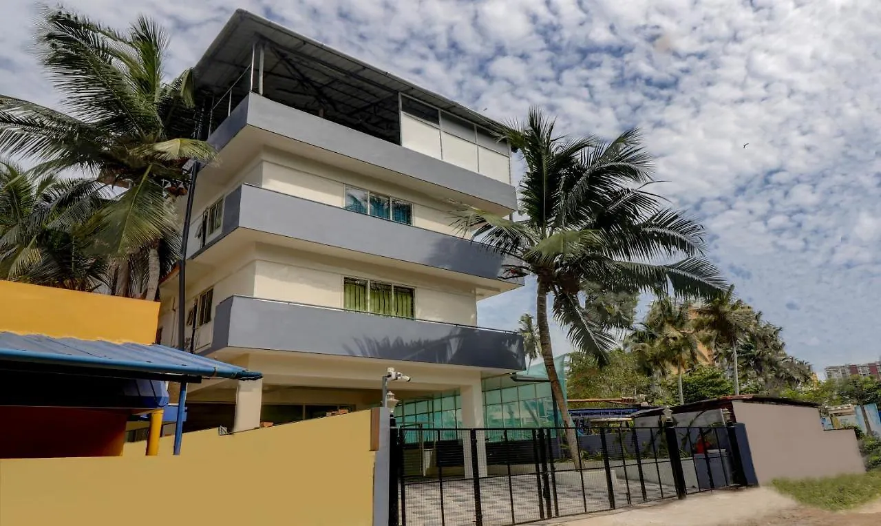 ***  Itsy Hotels Ushodaya Royal Residency Thiruvananthapuram India